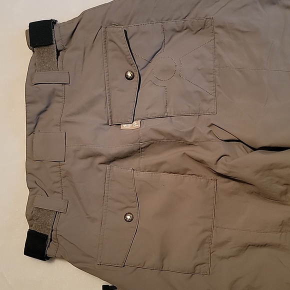 Grenade Snowboard Pants - Picture 7 of 12